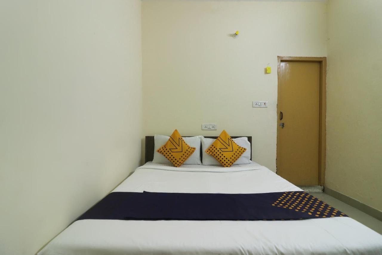 Spot On Negi Home Stay דהראדון מראה חיצוני תמונה